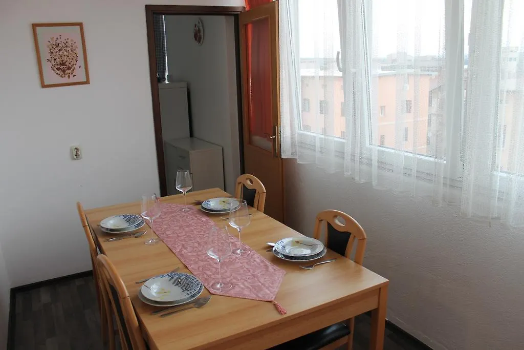 Apartment Nera Pula