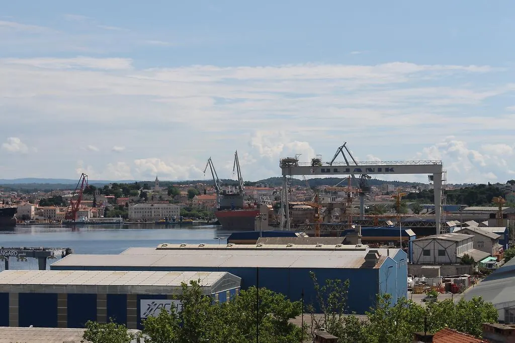 Apartment Nera Pula